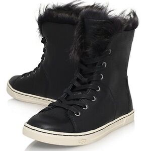 UGG Croft Lux Quilt Shoe Sneaker Boot Black Leather Fur Lining lace up